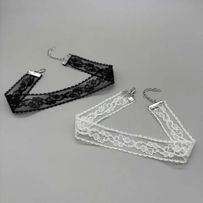 Short Lace Choker Necklace for Women Black White