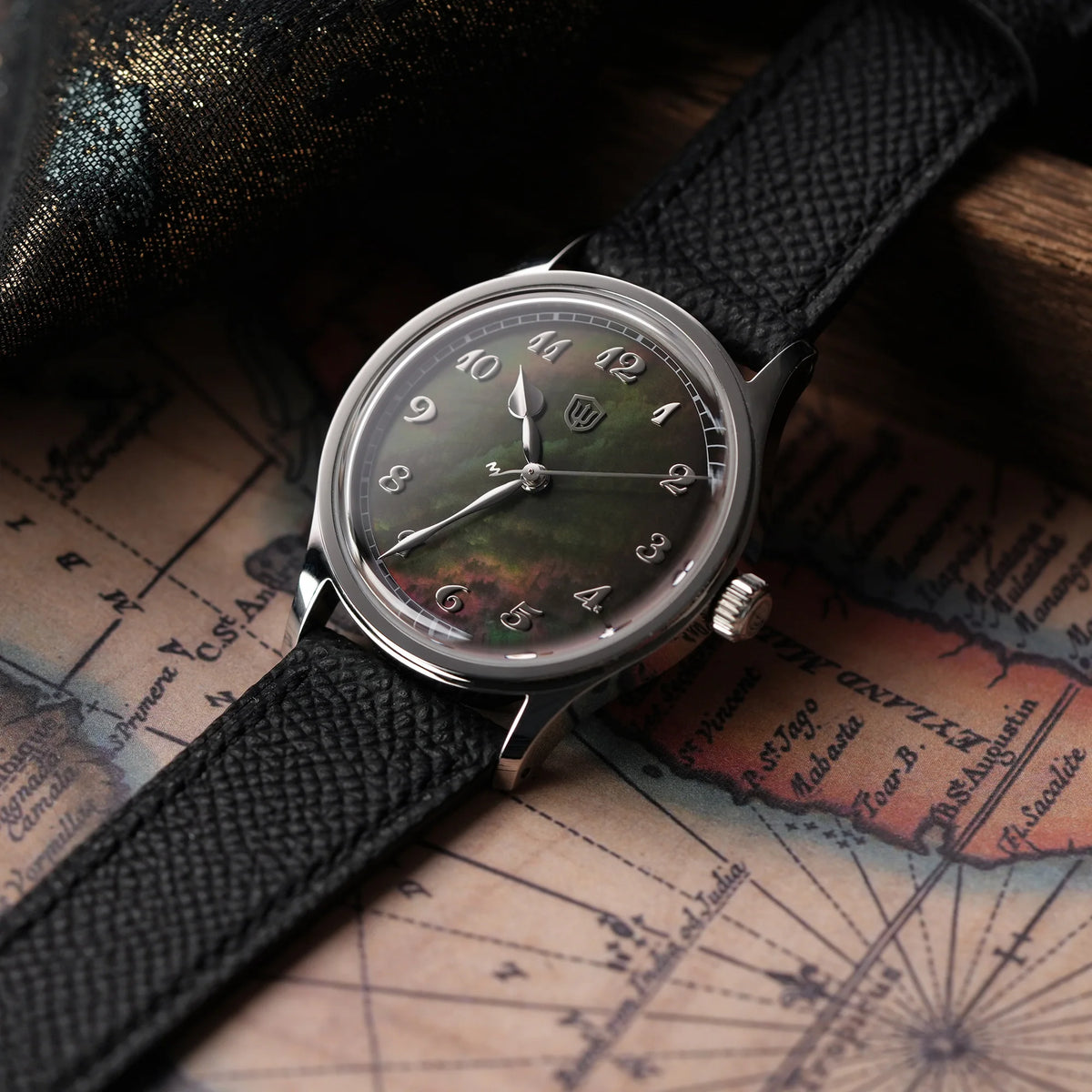 Watchdives WDC WD2008 Men Watch VH31 Sweep Quartz Movement Stainless Steel Sapphire Bubb detail view