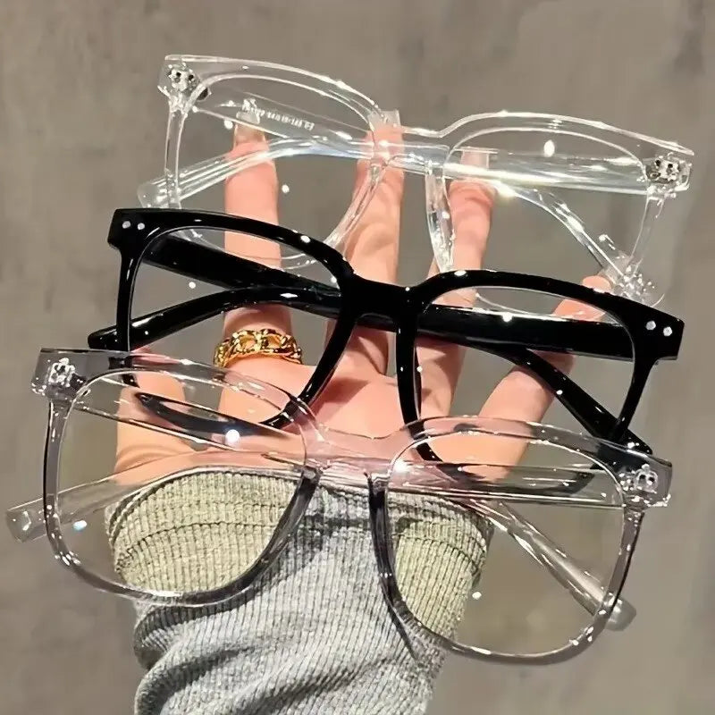 Minimalist Square Blue Light Blocking Glasses Personality Rivets Plain Face Slimming U close-up view