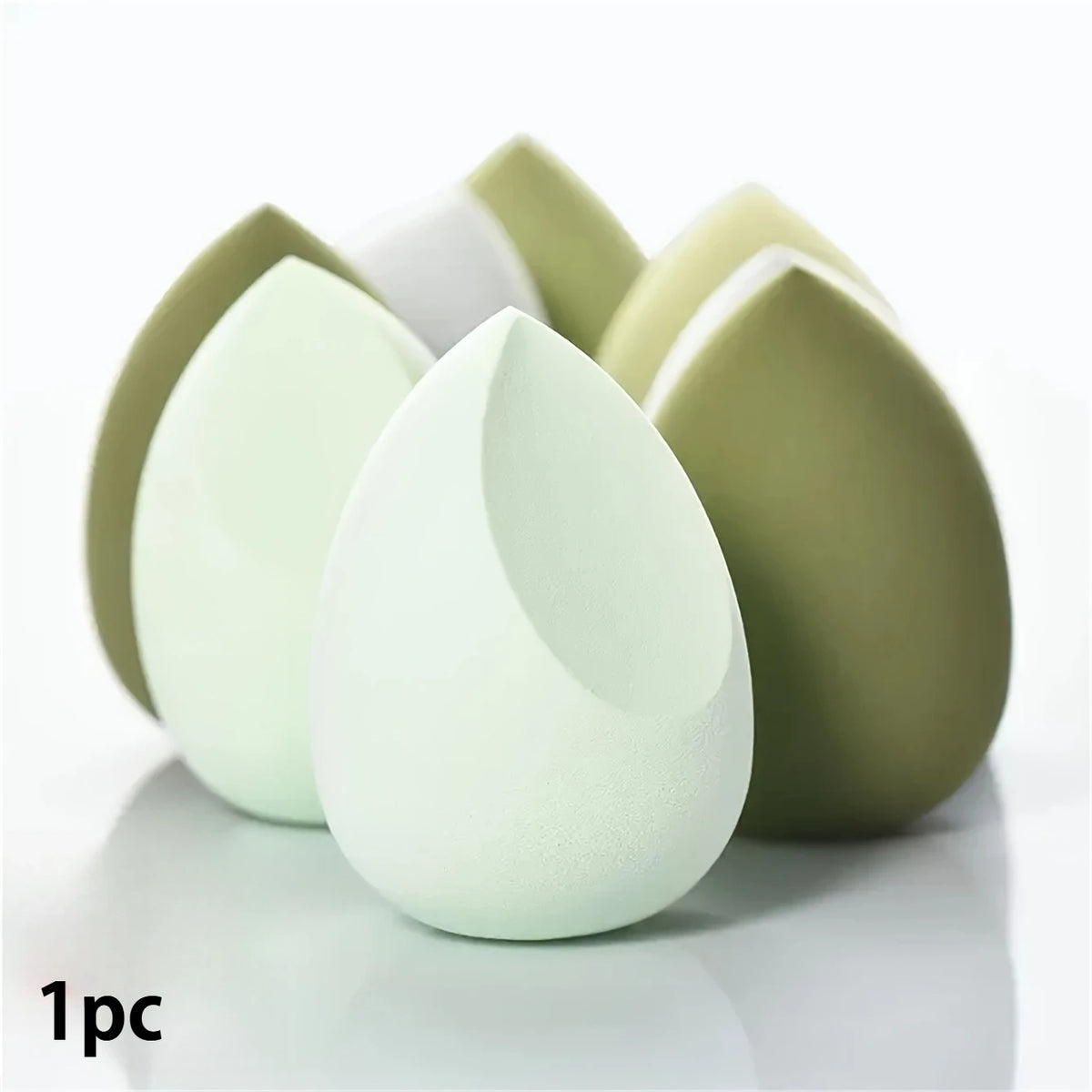 1pc Super Soft Makeup Sponge, Wet and Dry Use, Non-Latex Sponge Powder Puff, Suitable lifestyle view