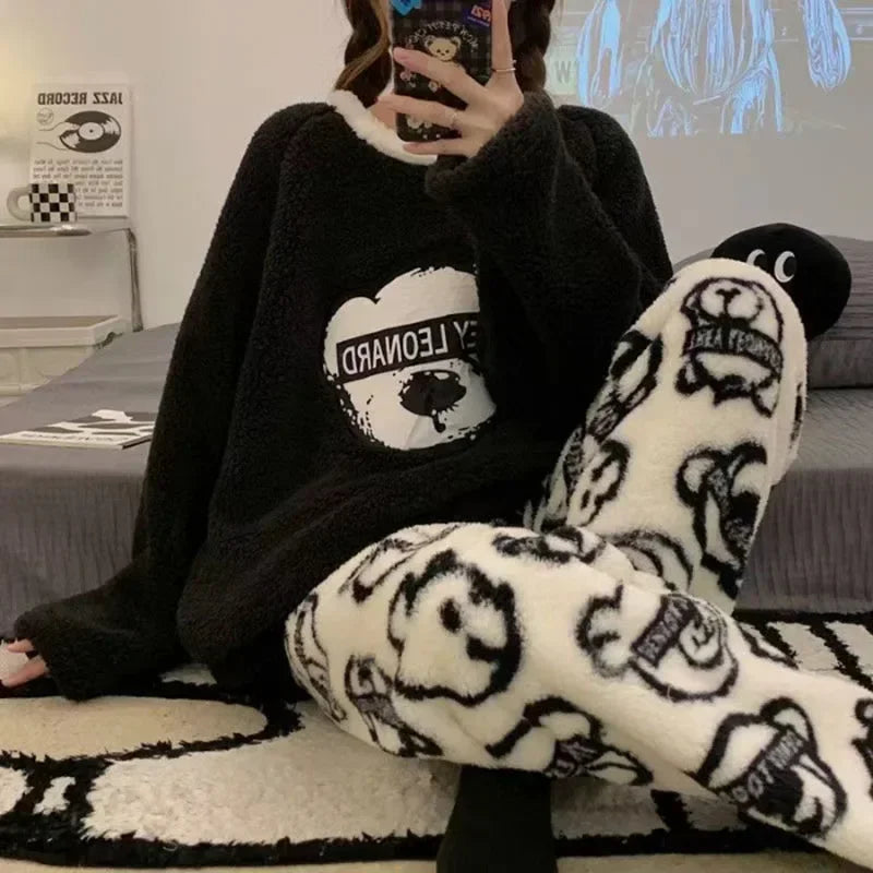 2PCS/Set Thickened Warm Flannel Women's Pajamas Tops and Trousers Student Sleepwear Homewear Winter Cartoon Bear Nightwear