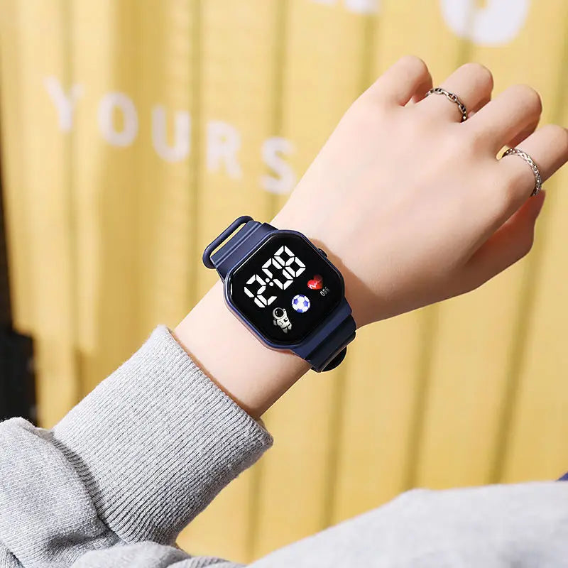 Kids Sport LED Digital Watch Silicone Strap Waterproof detail view