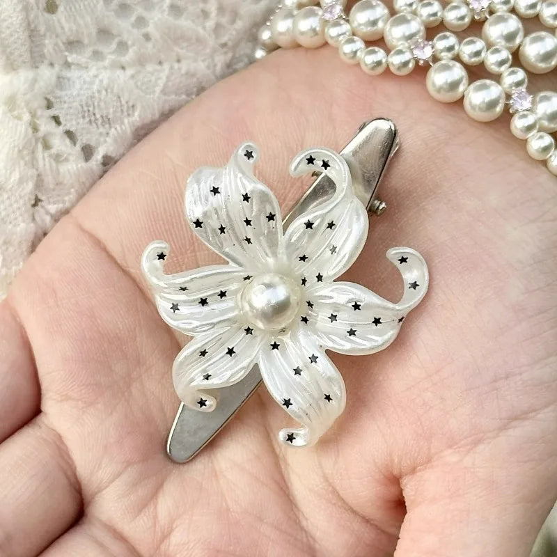 Star Print Lily Hair Clips 2 Pairs