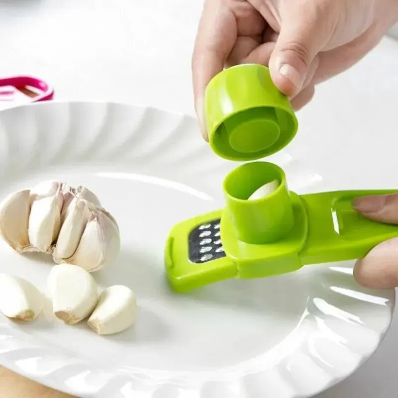Mini Garlic Press Manual Green detail view