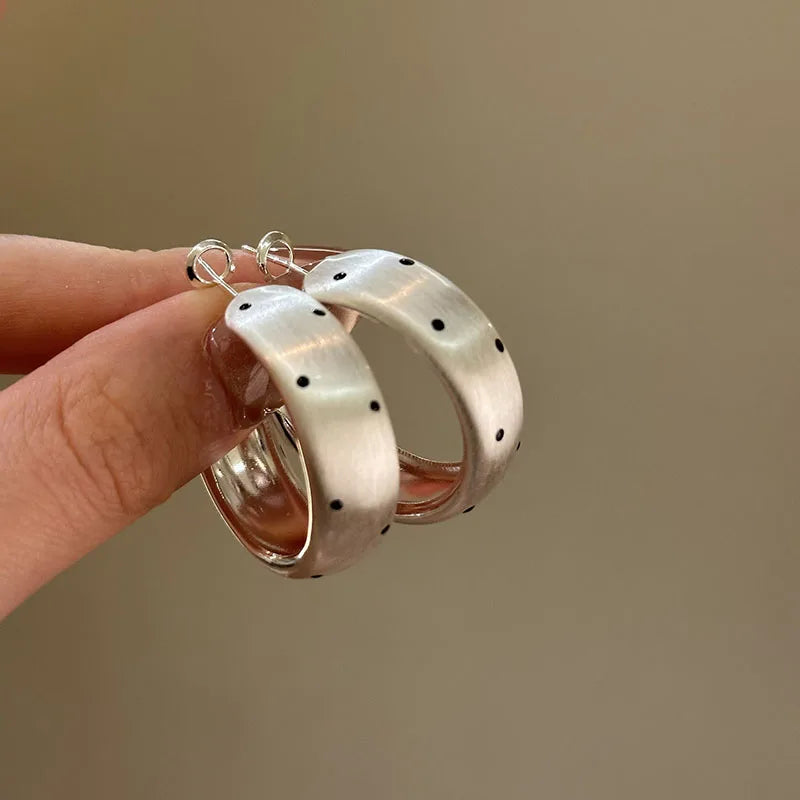 Fashion Geometric Circular Polka Hoop Earrings For Women Simple Temperament Metal Hoop Earrings Party Accessory Gift