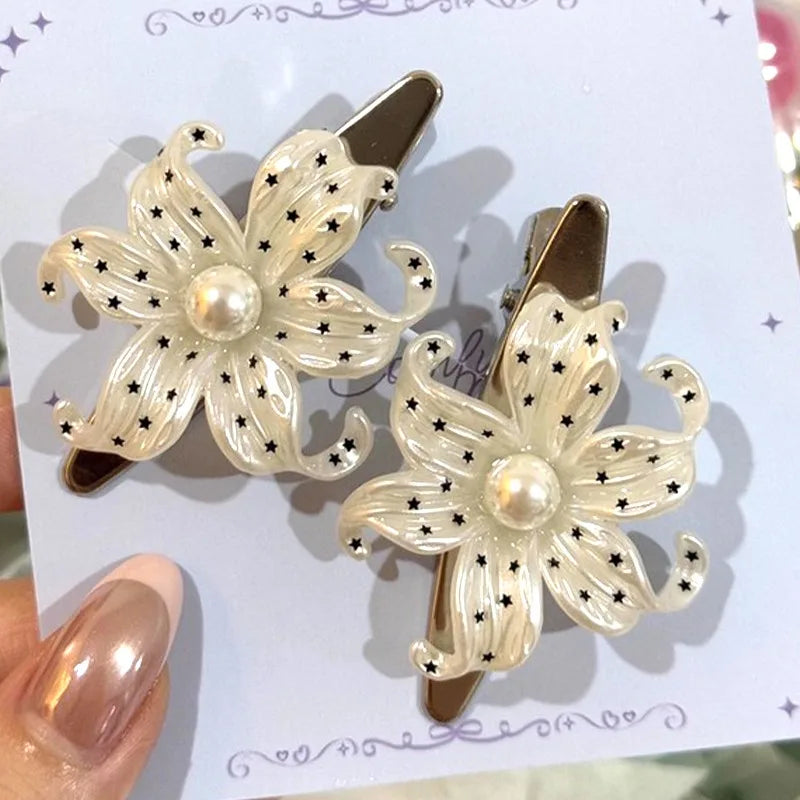 Star Print Lily Hair Clips 2 Pairs