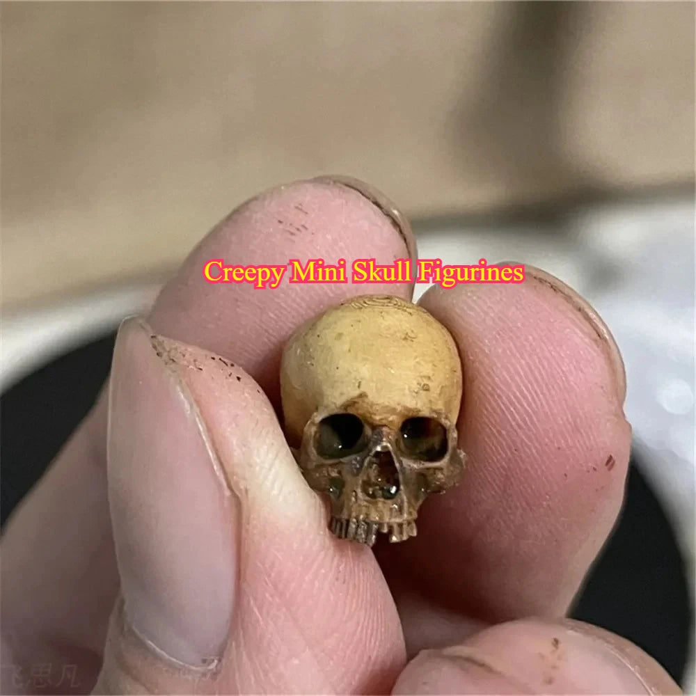 Mini Skull Figurine Halloween Decor