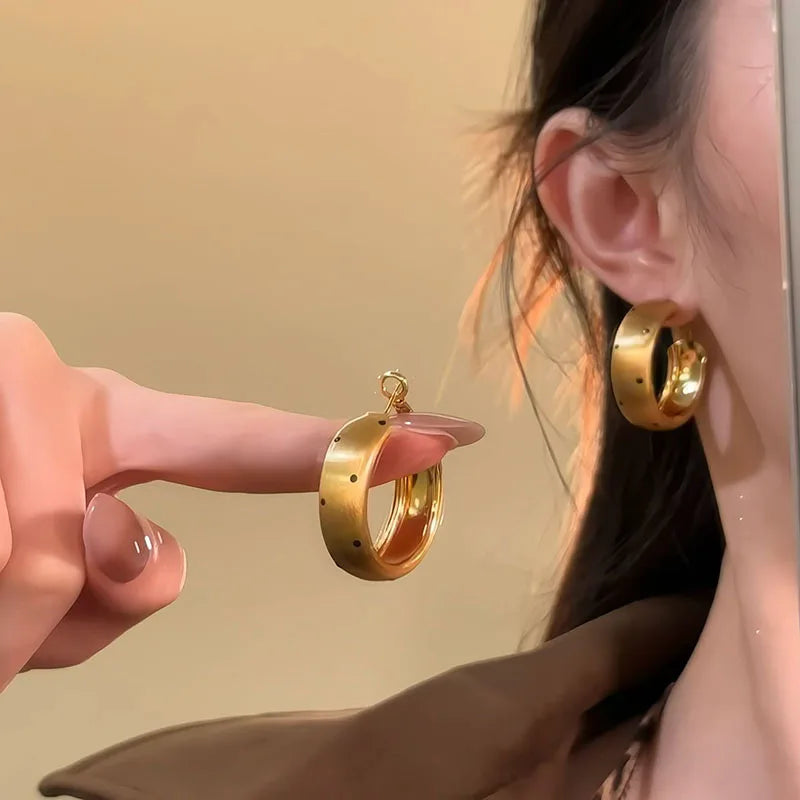 Fashion Geometric Circular Polka Hoop Earrings For Women Simple Temperament Metal Hoop Earrings Party Accessory Gift