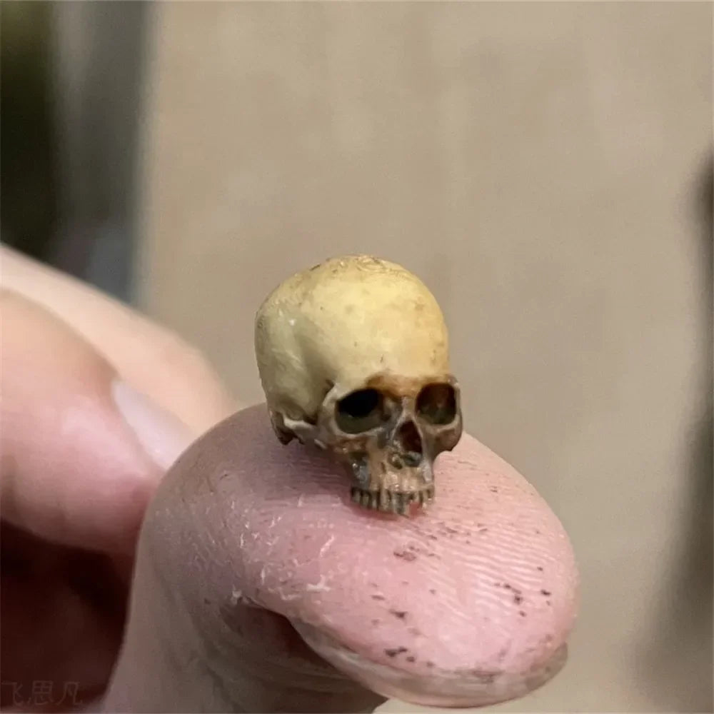 Mini Skull Figurine Halloween Decor