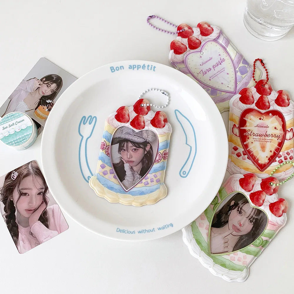 Fashion Cartoon Strawberry Cake Bag Pendant 3-Inch Card Holder Cute Girls Idol Photo Storage Card Bag Decoration Keychain Gifts