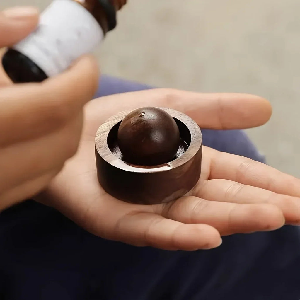 Wooden Essential Oil Diffuser Spherical Design detail view