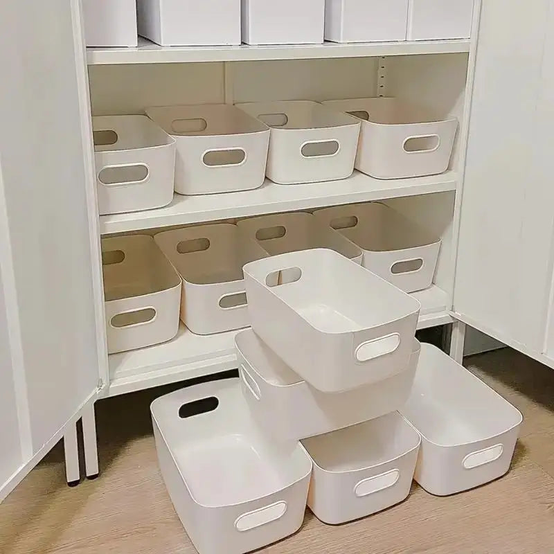 10pcs Large Capacity Plastic Storage Box with Cover