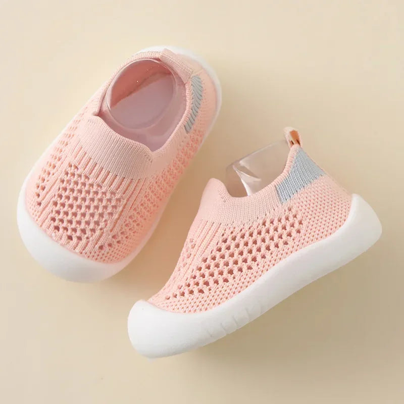 Toddler Breathable Knitted Slip-On Kids Sneakers additional angle