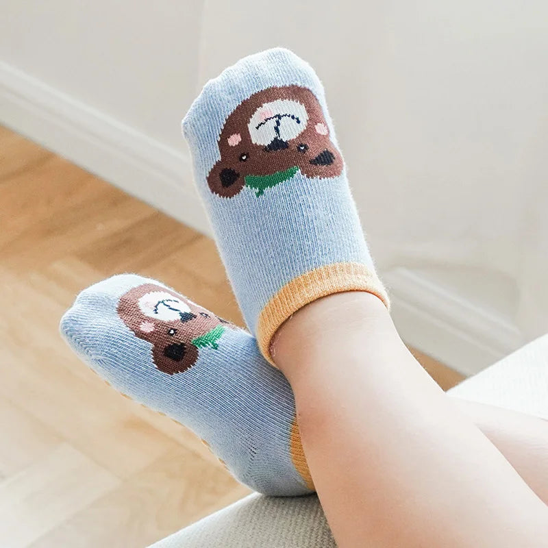 Kids Cotton Socks Cartoon Animal Pattern 6 Pairs lifestyle view