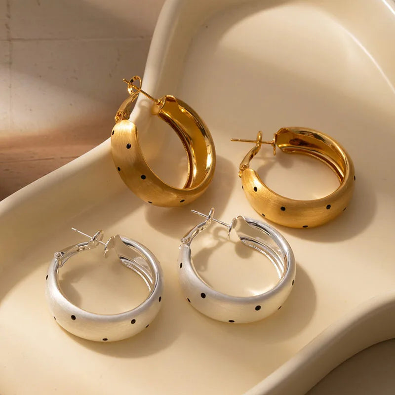 Fashion Geometric Circular Polka Hoop Earrings For Women Simple Temperament Metal Hoop Earrings Party Accessory Gift