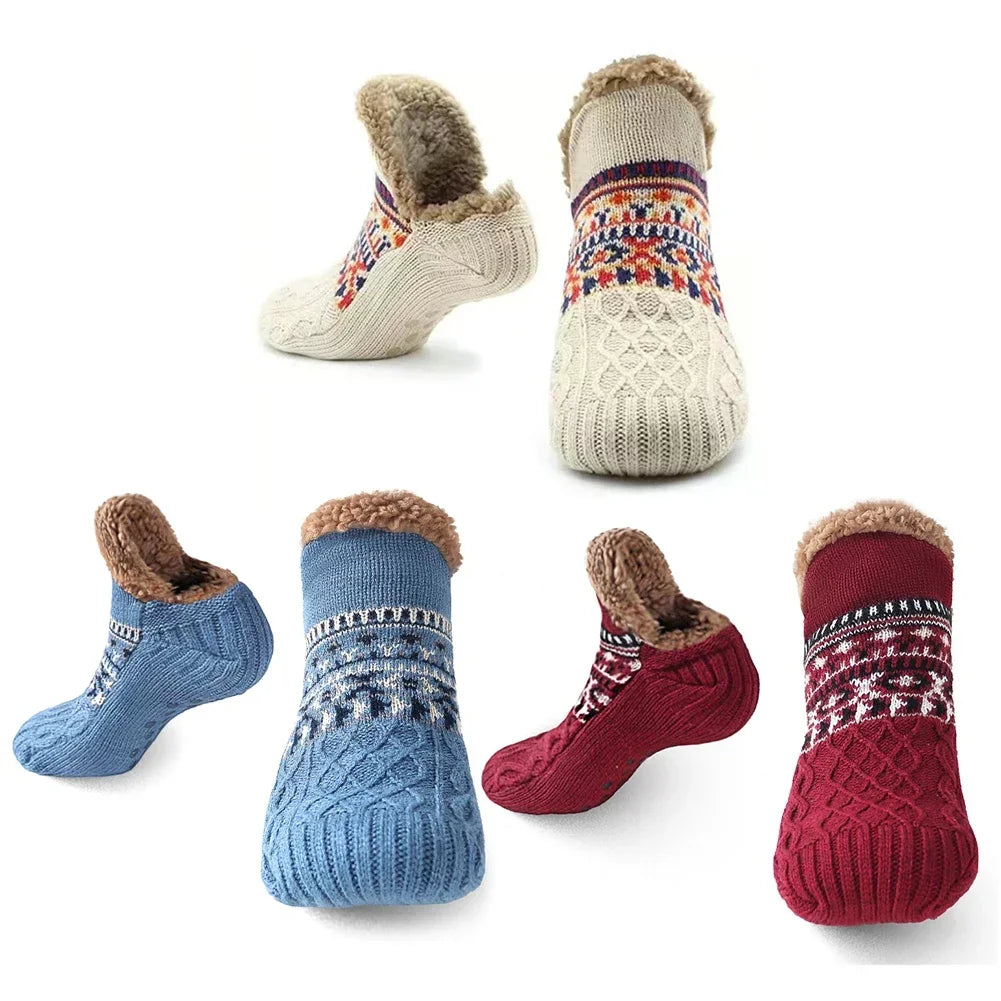 Thermal Fleece Slipper Socks for Men & Women – Thick Warm Non-Slip Indoor Socks, Cozy Christmas Gift for Adults