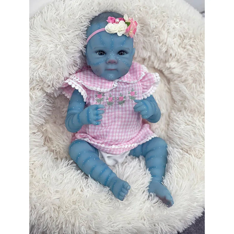 18inch Reborn Bettie Avatar Silicone Baby Doll 3D Painting Skin with Detailed Veins Re close-up view