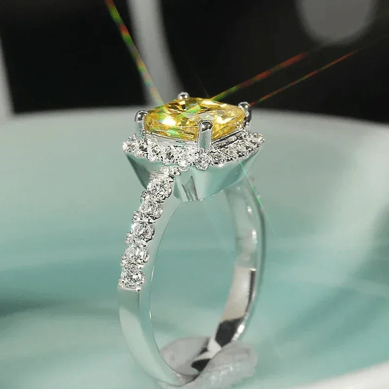 New Elegant Yellow Cubic Zirconia Women Rings Luxury Wedding Anniversary Party Lady's  Accessories Bright Fashion Jewelry